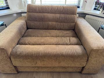 Loveseat