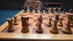 Vintage verzwaarde Staunton Schaakspel + schaakklok + dammen, Hobby en Vrije tijd, Een of twee spelers, Ophalen of Verzenden, Gebruikt