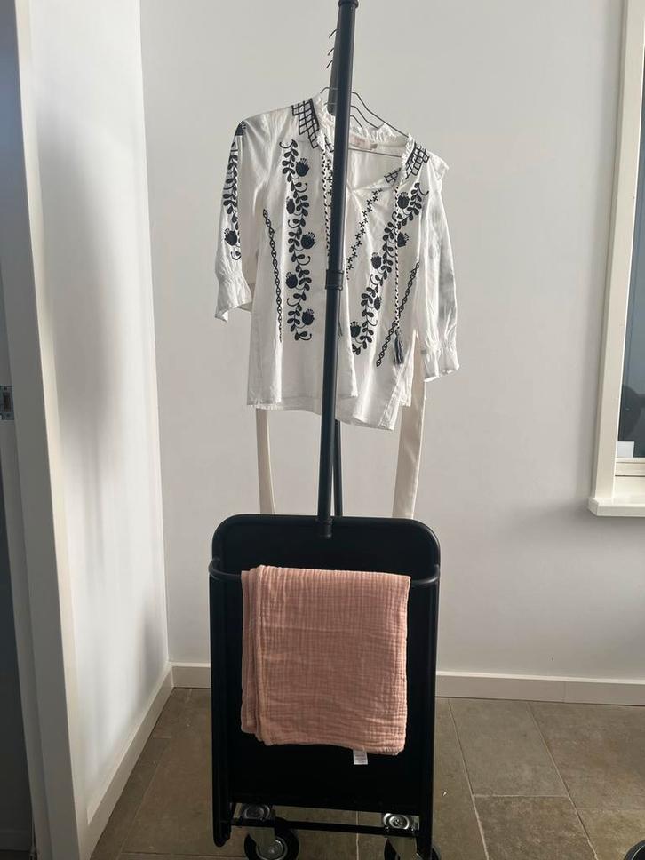 Verrijdbaar kledingrek, Kleding | Dames, Kledingrekken, Zo goed als nieuw, Met wielen, Ophalen