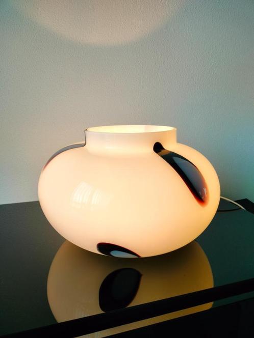 Italie Glas Wit Tafellamp Opalino Rigata Vintage Design 1980, Huis en Inrichting, Lampen | Tafellampen, Minder dan 50 cm, Glas