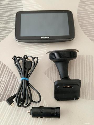 TomTom go 5200 beschikbaar voor biedingen