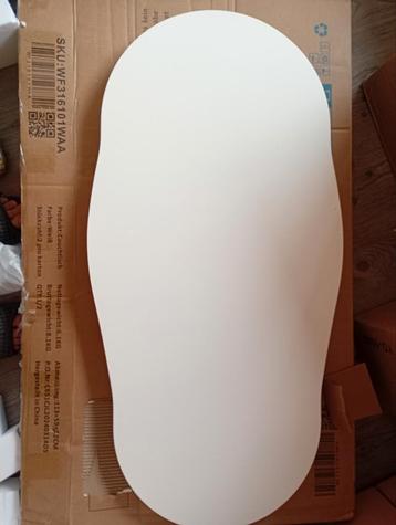 Leuk tafelblad beschikbaar voor biedingen