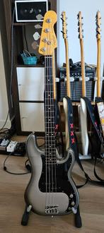 Fender USA Precision, Ophalen, Zo goed als nieuw