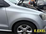Spatbord Rechts Volkswagen Polo 6R 2009-14 LA7W, Gebruikt, Volkswagen, Herkomst onderdeel bekend, Rechts