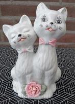 Mooi porseleinen poezen beeld 20cm, Ophalen, Zo goed als nieuw, Dier
