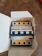 GEWISS GW 95 179 AARDLEKAUTOMAAT 4P 16A 30MA 0.03A, Ophalen of Verzenden, Nieuw, Schakelaar