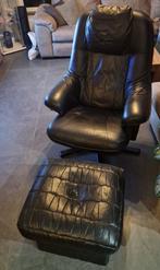 Stoel met poef, Huis en Inrichting, Fauteuils, Ophalen, Gebruikt, 75 tot 100 cm, Leer