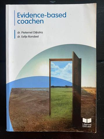 Evidence based coachen studieboek beschikbaar voor biedingen