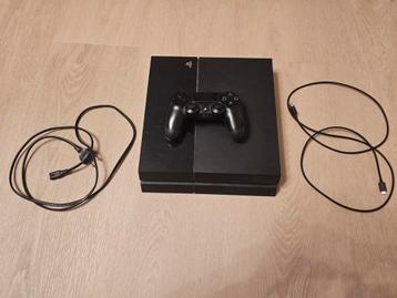 Sony PlayStation 4 (PS4) – Compleet met controller en kabels beschikbaar voor biedingen