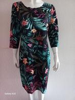 Knielange bloemen jurk van Miss Etam, maat L/XL, Kleding | Dames, Jurken, Miss Etam, Maat 42/44 (L), Knielengte, Ophalen of Verzenden