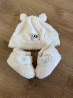 UGG sloffen en muts, Ophalen of Verzenden, Zo goed als nieuw, Jongetje of Meisje, Muts