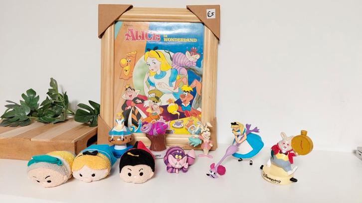 Alice in wonderland verzameling Disney, Verzamelen, Disney, Zo goed als nieuw, Ophalen of Verzenden
