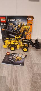 Lego technic 42030  Volvo Buldozer, Kinderen en Baby's, Speelgoed | Duplo en Lego, Ophalen of Verzenden, Zo goed als nieuw