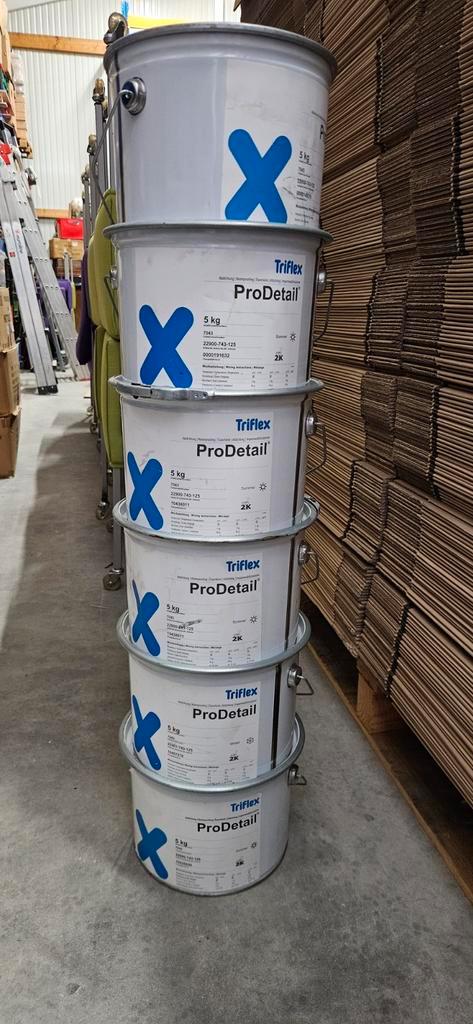 Triflex Pro detail ,EPDM lijm , Sika trocal L100 ,sika C-733, Doe-het-zelf en Verbouw, Dakpannen en Dakbedekking, Nieuw, Dakleer