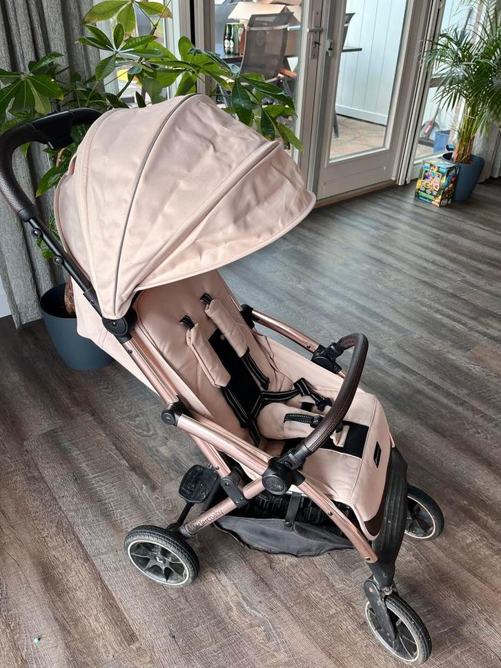 Leclerc Influencer XL met een leclerc winter voetenzak, Kinderen en Baby's, Kinderwagens en Combinaties, Zo goed als nieuw, Kinderwagen