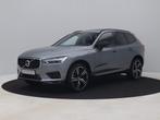 Volvo XC60 2.0 T8 Twin Engine AWD R-Design | PANO | LUCHTVER, Auto's, Volvo, Automaat, Gebruikt, Zwart, 4 cilinders