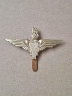 Britse ww2 Parachute Regiment cap badge, Ophalen of Verzenden, Engeland, Embleem of Badge
