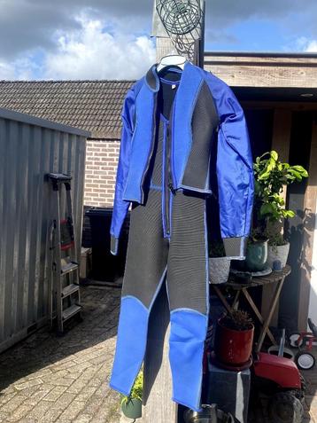Wetsuits van neopreen beschikbaar voor biedingen