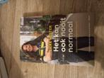 Lieke Hester - Het kan ook nooit normaal, Boeken, Ophalen of Verzenden, Zo goed als nieuw, Lieke Hester