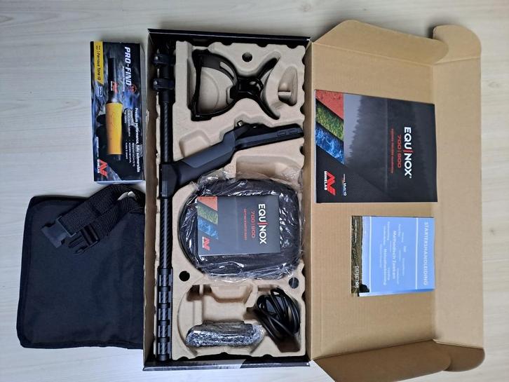 Mooie Minelab Equinox 700 Metaaldetector zgan, Hobby en Vrije tijd, Metaaldetectors, Zo goed als nieuw, Minelab, Ophalen