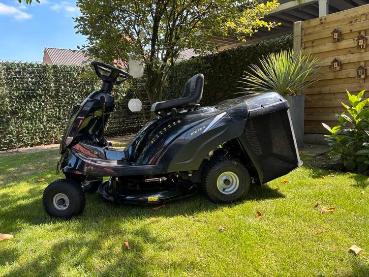 Alpina AT2 72A Zitmaaier - Stiga motor - 2022, Tuin en Terras, Zitmaaiers, Gebruikt, 90 tot 120 cm, Opvangzak, Ophalen