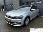 Volkswagen Polo 1.0 TSI Comfortline, Auto's, Volkswagen, Voorwielaandrijving, Stof, Gebruikt, Bedrijf