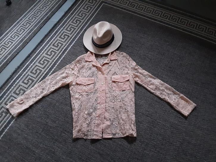 Prachtige kanten blouse, Kleding | Dames, Blouses en Tunieken, Zo goed als nieuw, Maat 38/40 (M), Ophalen of Verzenden