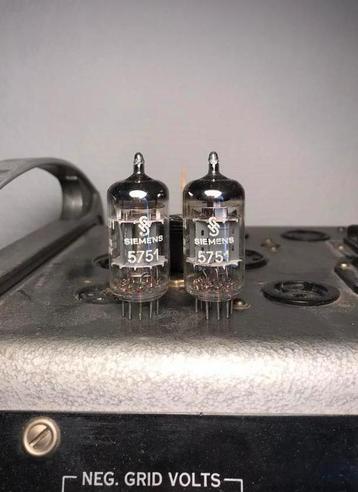 Siemens 5751 3-mica NOS buizen beschikbaar voor biedingen