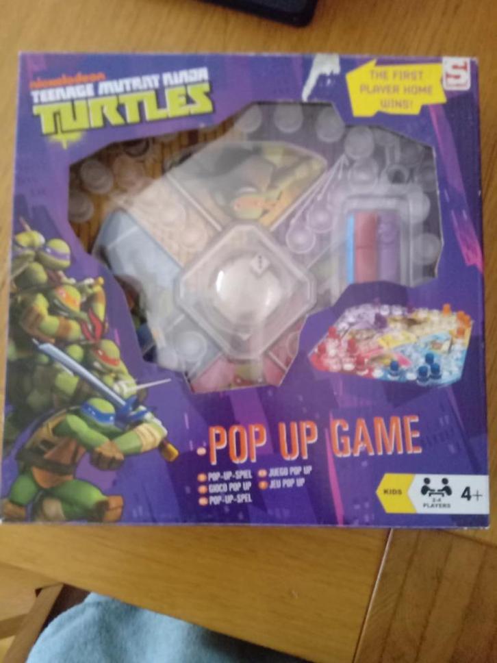 Teenage Mutant Ninja Turtles mens erger je niet, Hobby en Vrije tijd, Gezelschapsspellen | Kaartspellen, Gebruikt, Een of twee spelers