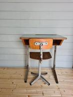 Vintage tafel en stoeltje, Ophalen, Zo goed als nieuw, Tafel(s) en Stoel(en)