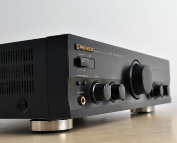 Pioneer A-307R Versterker | Vintage Audio Repair Dordrecht beschikbaar voor biedingen