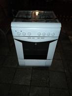 Indesit Gasfornuis - 60cm - Gratis af te halen!, Witgoed en Apparatuur, Ophalen, Gebruikt, 4 kookzones, Gas