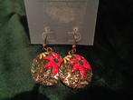 bronskleurige hangers met rode bloem  nr or 068, Overige materialen, Nieuw, Ophalen of Verzenden, Knopjes of Stekers