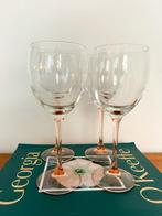4x rode wijnglazen met roze voet luminarc france, Verzamelen, Glas en Borrelglaasjes, Ophalen of Verzenden, Zo goed als nieuw