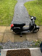 Elektrische Vespa voor kinderen - ACCU IS DOOD, Ophalen of Verzenden, Gebruikt