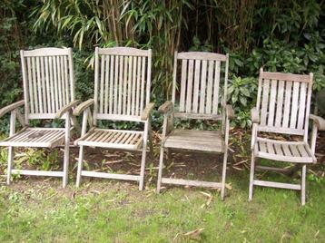 Teak tuinstoelen (4) beschikbaar voor biedingen