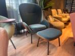 Rolf Benz 594 fauteuil met hocker – showroommodel, Stof, 75 tot 100 cm, Ophalen of Verzenden, Zo goed als nieuw