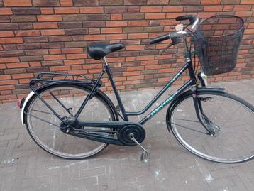 Damesfiets  beschikbaar voor biedingen