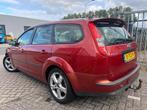 Ford Focus Wagon 2.0-16V Rally Edition Airco Cruise Trekhaak, 65 €/maand, Gebruikt, Handgeschakeld, 1259 kg