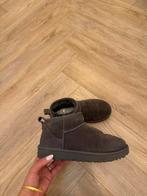 UGG ultra mini 37, Kleding | Dames, Schoenen, UGG, Snowboots, Ophalen of Verzenden, Zo goed als nieuw