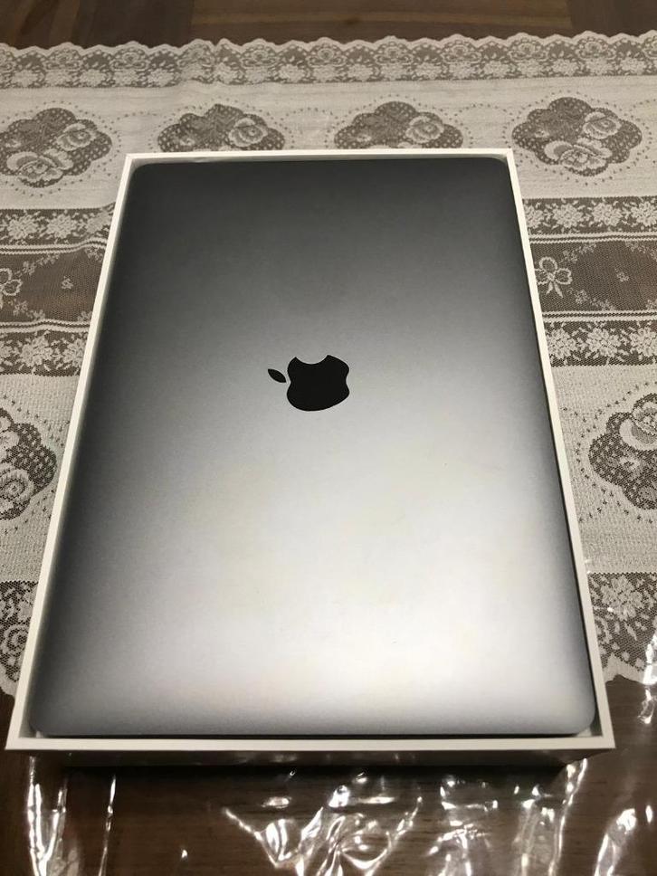 Apple Macbook M1 chip, 2020, 13.3 inch, A2337, Computers en Software, Apple Macbooks, Zo goed als nieuw, MacBook Air, 13 inch