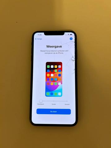 Iphone X max beschadigd  beschikbaar voor biedingen