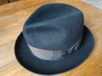 Zwarte hoed, Ophalen of Verzenden, Zo goed als nieuw