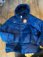 Officieel KNVB jas, Ophalen of Verzenden, Zo goed als nieuw, Maat 52/54 (L), Blauw