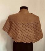Handgebreide woolblend omslagdoek, Vintage, Ophalen of Verzenden, Zo goed als nieuw, Sjaal