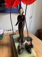 Groot Art Deco beeld van vrouw met pauwen, Antiek en Kunst, Ophalen