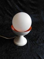 Vintage diabololampje, wit metaal met oranje binnenkant en m, Ophalen of Verzenden, Huis en Inrichting