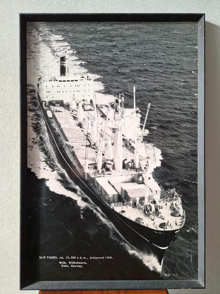 vintage poster schip vrachtschip MS Taiko jaren 60 retro, Verzamelen, Scheepvaart, Gebruikt, Kaart, Foto of Prent, Motorboot, Ophalen of Verzenden