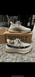 Yeezy boost 350, Kleding | Dames, Schoenen, Ophalen, Zo goed als nieuw, Sneakers of Gympen