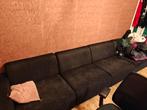 Comfortabele zwarte (hoek)bank, Ophalen, 250 tot 300 cm, Gebruikt, Hoekbank